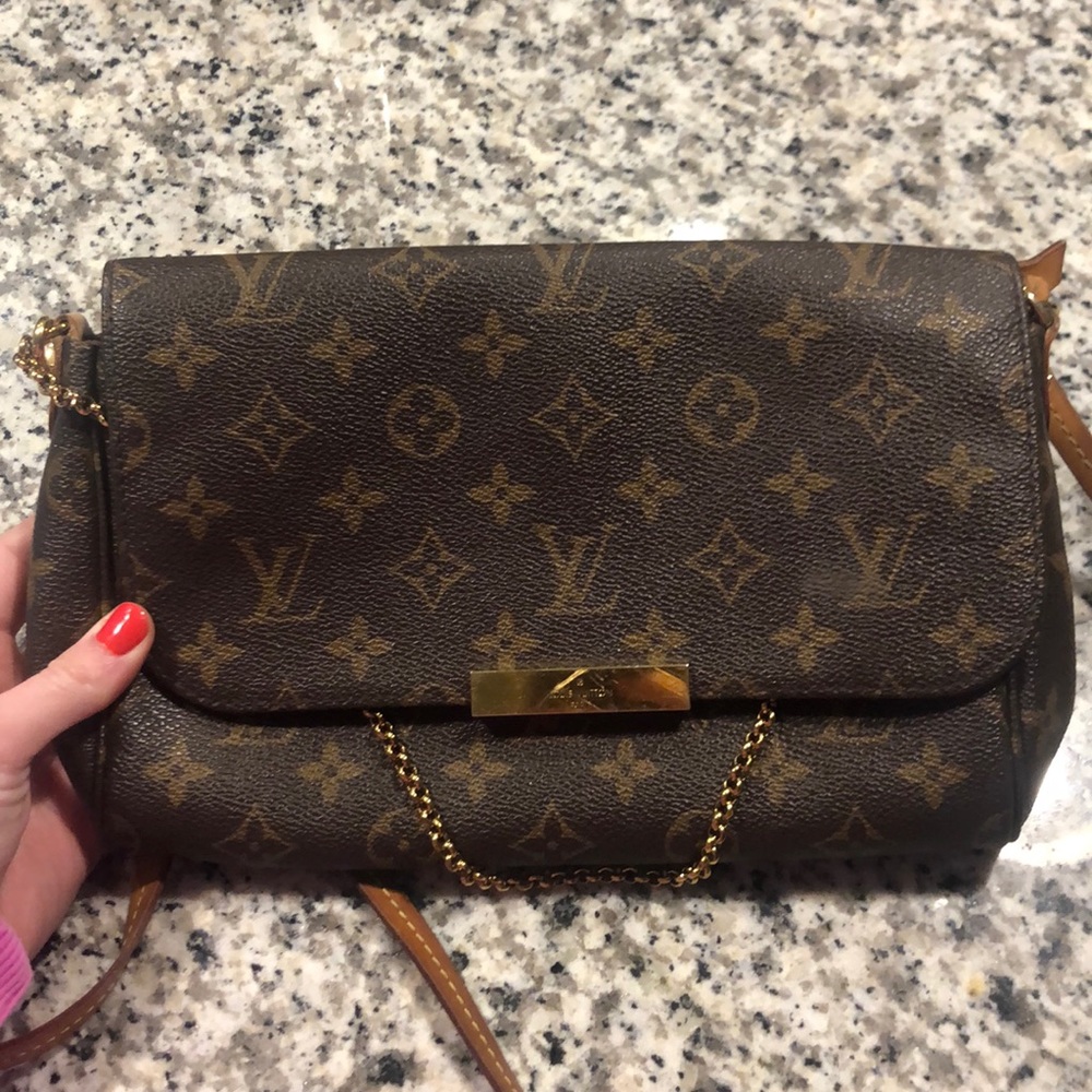 Louis Vuitton Favorite MM